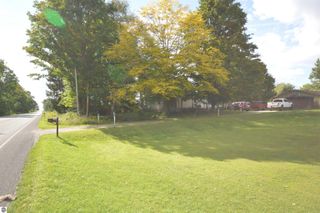 6830 Youker Road, Grawn, MI 49637