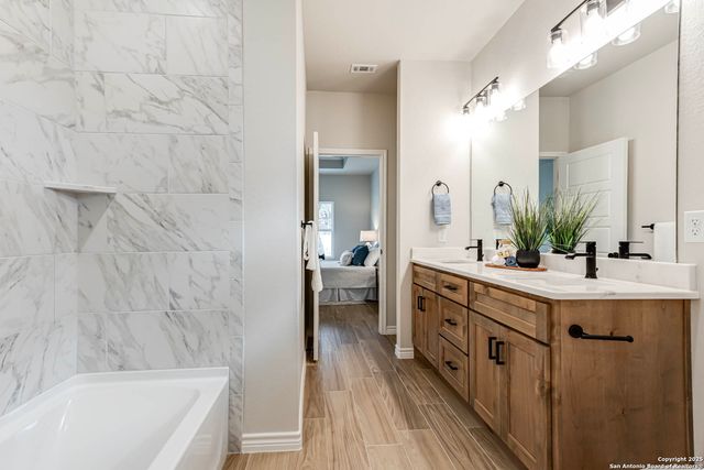 294 Lighthouse, Canyon Lake, TX 78133