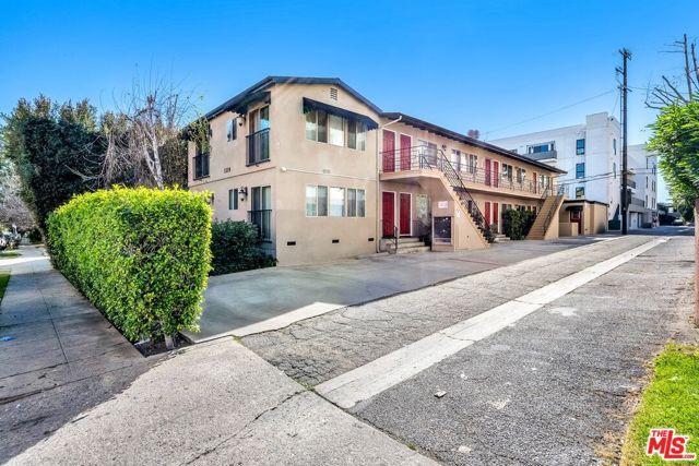 1519 Armacost Avenue, Los Angeles, CA 90025