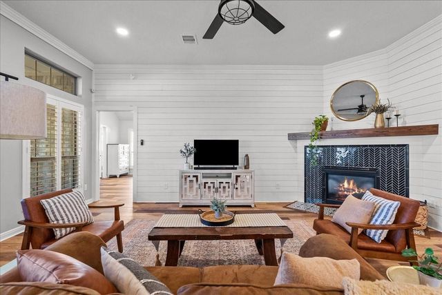 2502 Rosa Rita Drive, League City, TX 77573