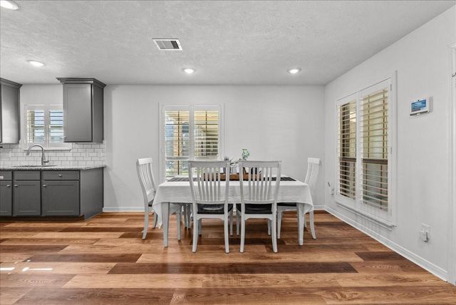 2502 Rosa Rita Drive, League City, TX 77573