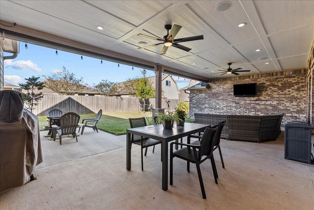 2502 Rosa Rita Drive, League City, TX 77573