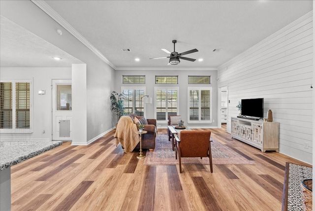 2502 Rosa Rita Drive, League City, TX 77573