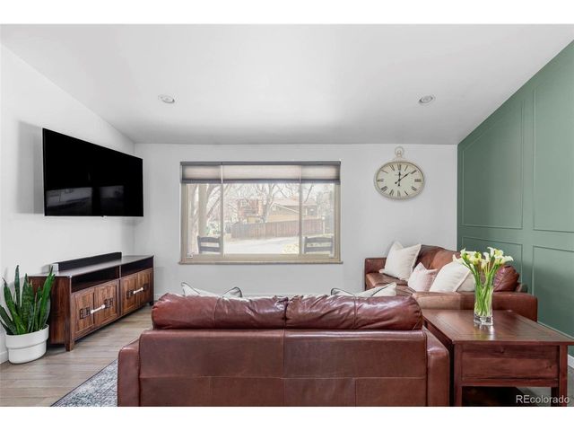 2689 Quail St, Lakewood, CO 80215