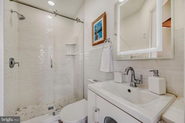 2634 MASSETH AVE, Baltimore, MD 21219