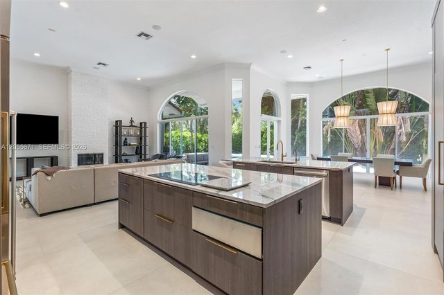 2499 Princeton Court, Weston, FL 33327