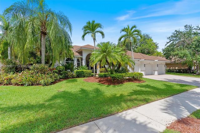 2499 Princeton Court, Weston, FL 33327