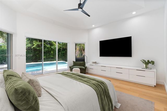 2499 Princeton Court, Weston, FL 33327