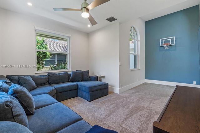 2499 Princeton Court, Weston, FL 33327