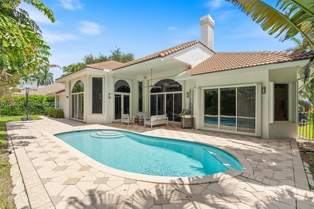 2499 Princeton Court, Weston, FL 33327
