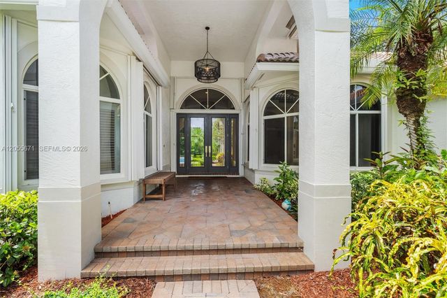2499 Princeton Court, Weston, FL 33327
