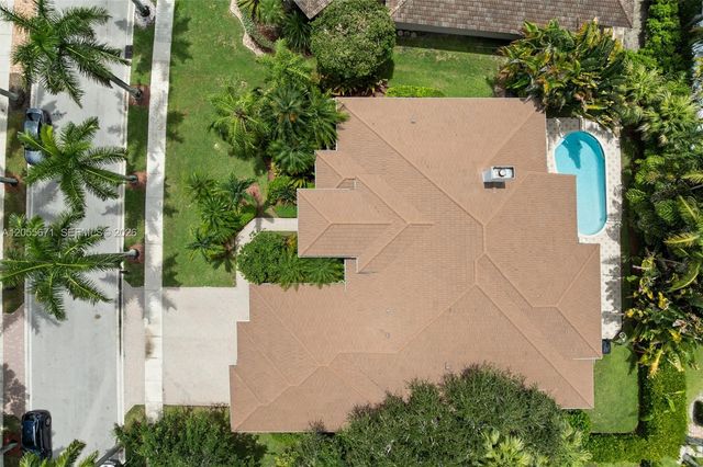 2499 Princeton Court, Weston, FL 33327