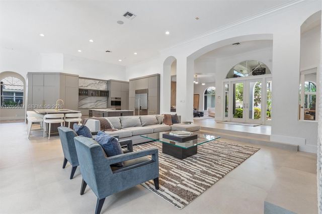 2499 Princeton Court, Weston, FL 33327
