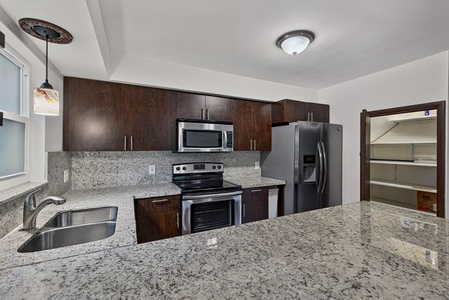 191 NE 6th Court, Dania Beach, FL 33004