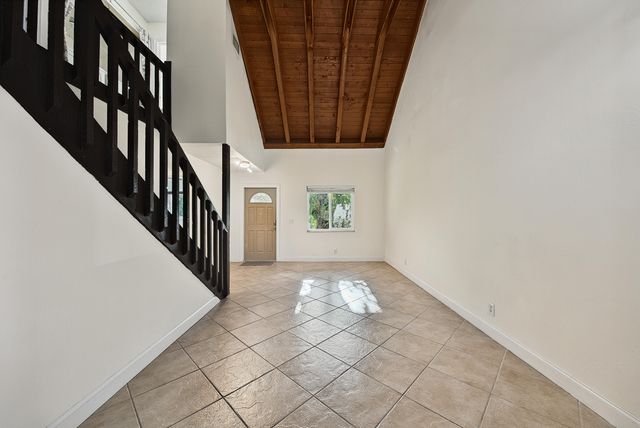 191 NE 6th Court, Dania Beach, FL 33004