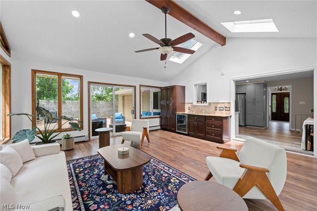 932 Aintree Park Drive, Mayfield Village, OH 44143