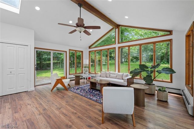 932 Aintree Park Drive, Mayfield Village, OH 44143