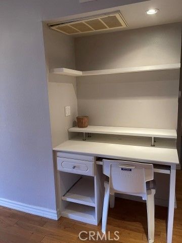 5143 Bakman 308, North Hollywood (los Angeles), CA 91601