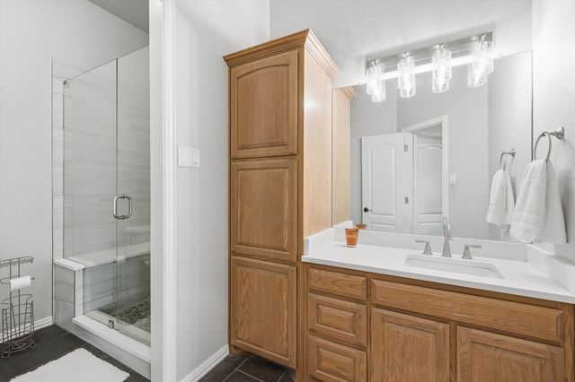 7100 Granville Drive, Mansfield, TX 76063