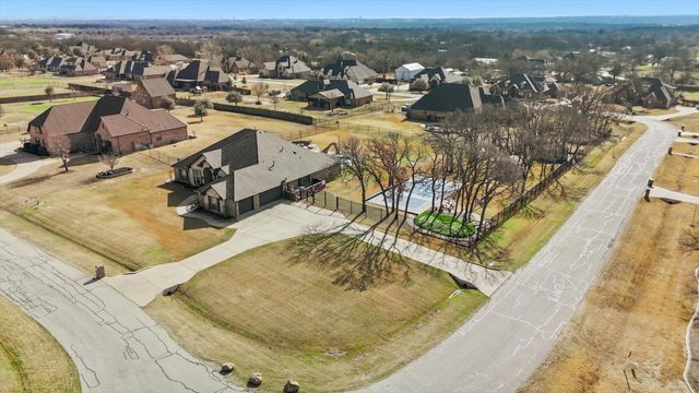 7100 Granville Drive, Mansfield, TX 76063