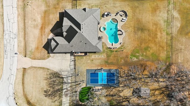 7100 Granville Drive, Mansfield, TX 76063