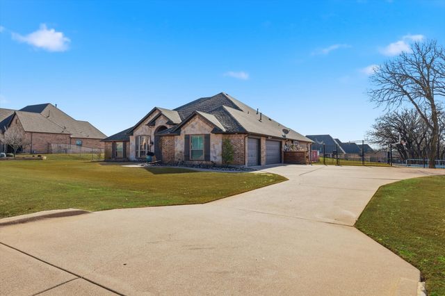 7100 Granville Drive, Mansfield, TX 76063