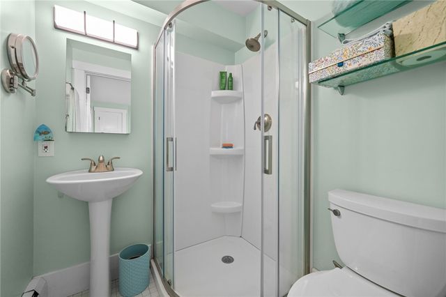 104 Howland Avenue, Jamestown, RI 02835