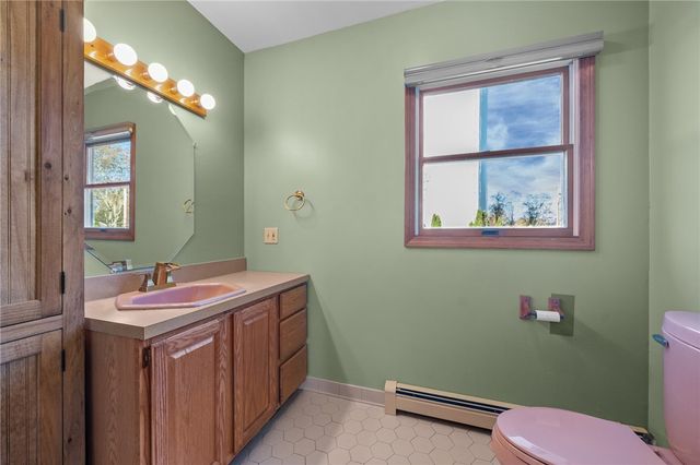 104 Howland Avenue, Jamestown, RI 02835