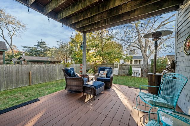 104 Howland Avenue, Jamestown, RI 02835