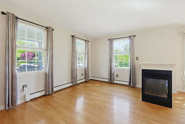 278 South St., Wrentham, MA 02093