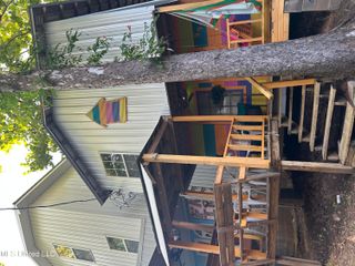 16800 Hwy 21, Cabin 957, Philadelphia, MS 39350