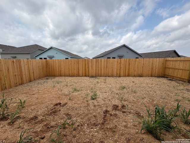 1515 Silver Creek, New Braunfels, TX 78130