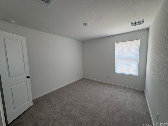 1515 Silver Creek, New Braunfels, TX 78130