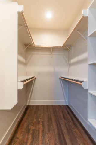 302 String Prairie WAY, Smithville, TX 78957