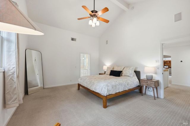 857 Wildwood Trl, Santa Rosa, CA 95409