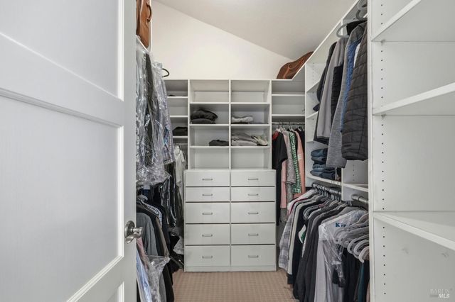 857 Wildwood Trl, Santa Rosa, CA 95409