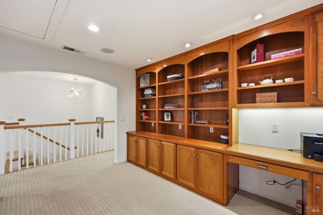 857 Wildwood Trl, Santa Rosa, CA 95409