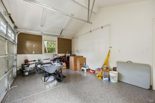 857 Wildwood Trl, Santa Rosa, CA 95409