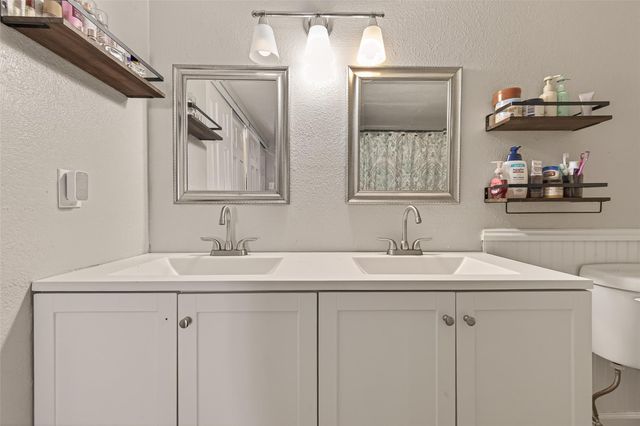 12115 Kemerton Drive, Houston, TX 77099