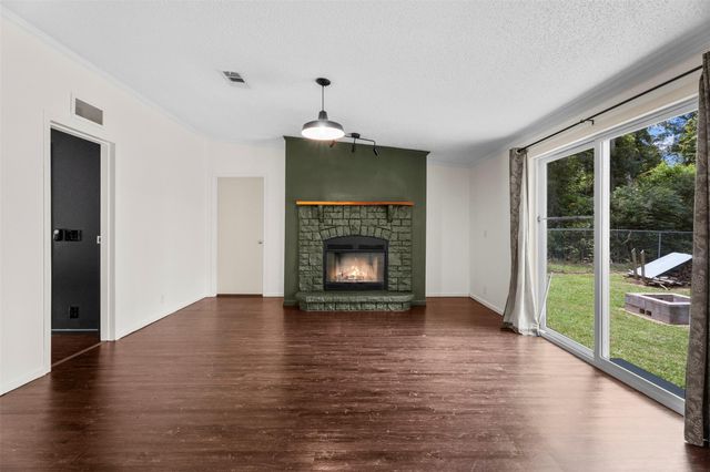 15995 Stoltje Drive, Conroe, TX 77306
