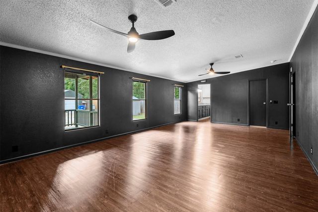 15995 Stoltje Drive, Conroe, TX 77306