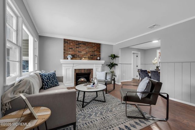 109 Laurel Boulevard, Lanoka Harbor, NJ 08734