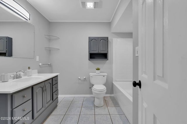 109 Laurel Boulevard, Lanoka Harbor, NJ 08734