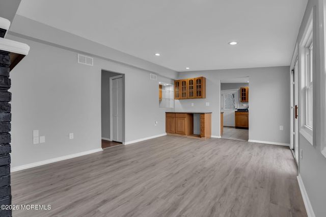 109 Laurel Boulevard, Lanoka Harbor, NJ 08734