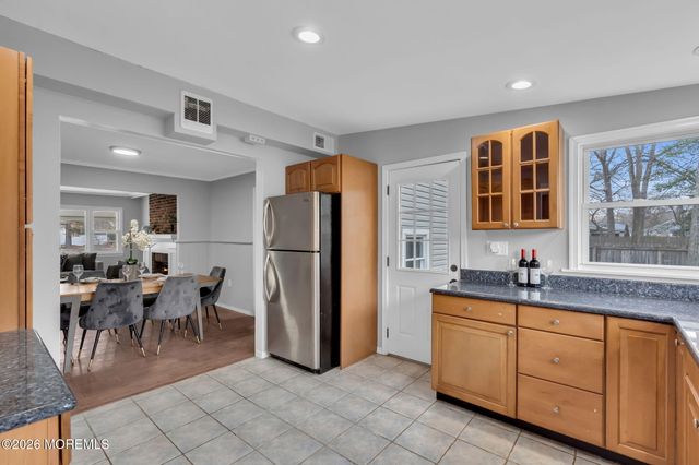 109 Laurel Boulevard, Lanoka Harbor, NJ 08734