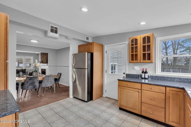 109 Laurel Boulevard, Lanoka Harbor, NJ 08734