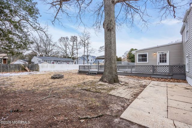 109 Laurel Boulevard, Lanoka Harbor, NJ 08734