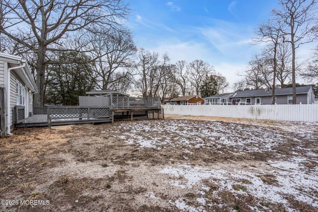 109 Laurel Boulevard, Lanoka Harbor, NJ 08734