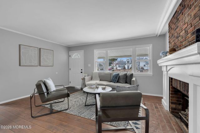 109 Laurel Boulevard, Lanoka Harbor, NJ 08734