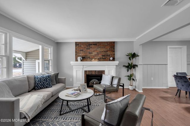 109 Laurel Boulevard, Lanoka Harbor, NJ 08734